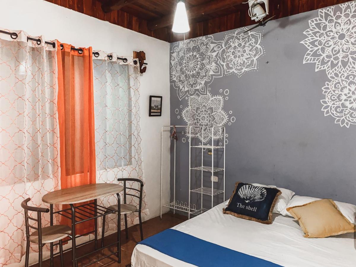 Hostel Marisol Sámara Екстериор снимка