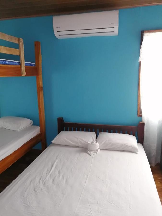 Hostel Marisol Sámara Екстериор снимка